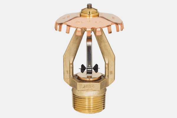 An extended coverage fire sprinkler 