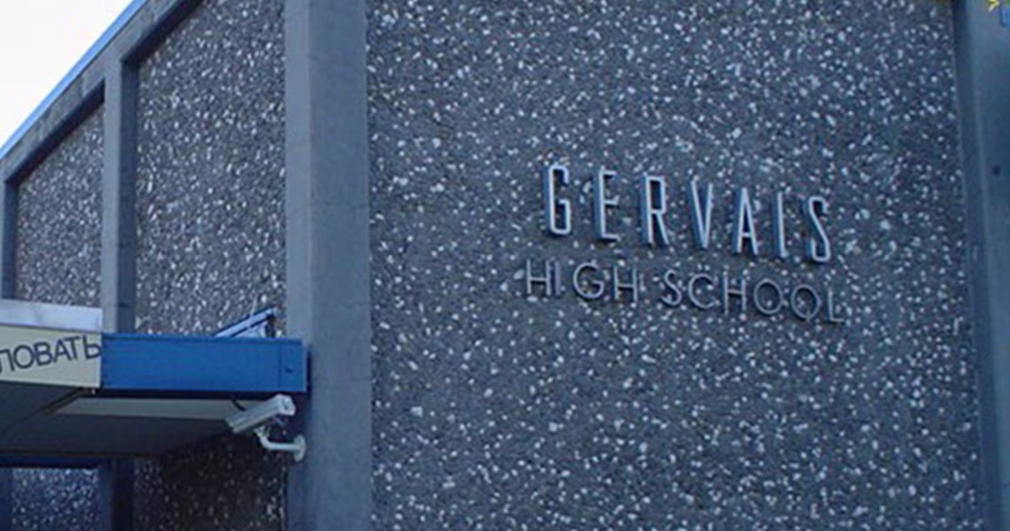 Exterior of Gervais High School in Gervais, Oregon