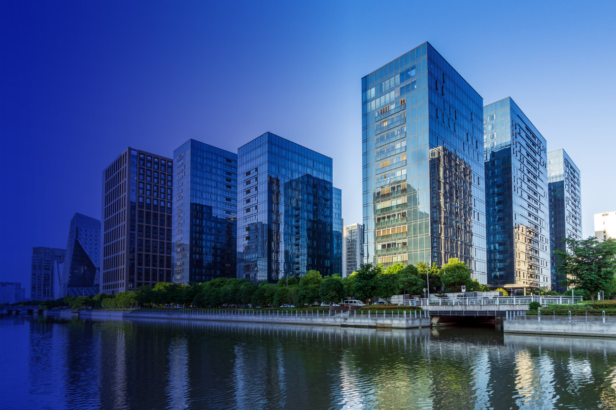 Reach optimum building performance using a BAS-powered lifecycle approach